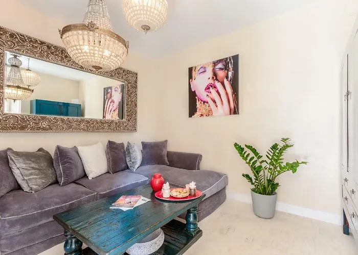Petra Apartments Апартаменты