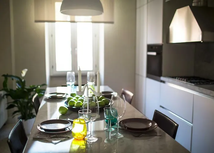 Petra Apartments Рим