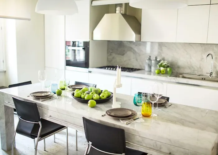 Petra Apartments Рим